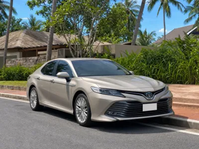 Toyota Camry Hybrid