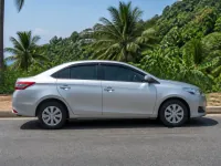 Toyota Vios — сбоку