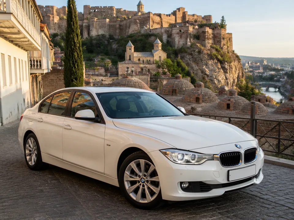 BMW 320 — تأجير سيارات في جورجيا