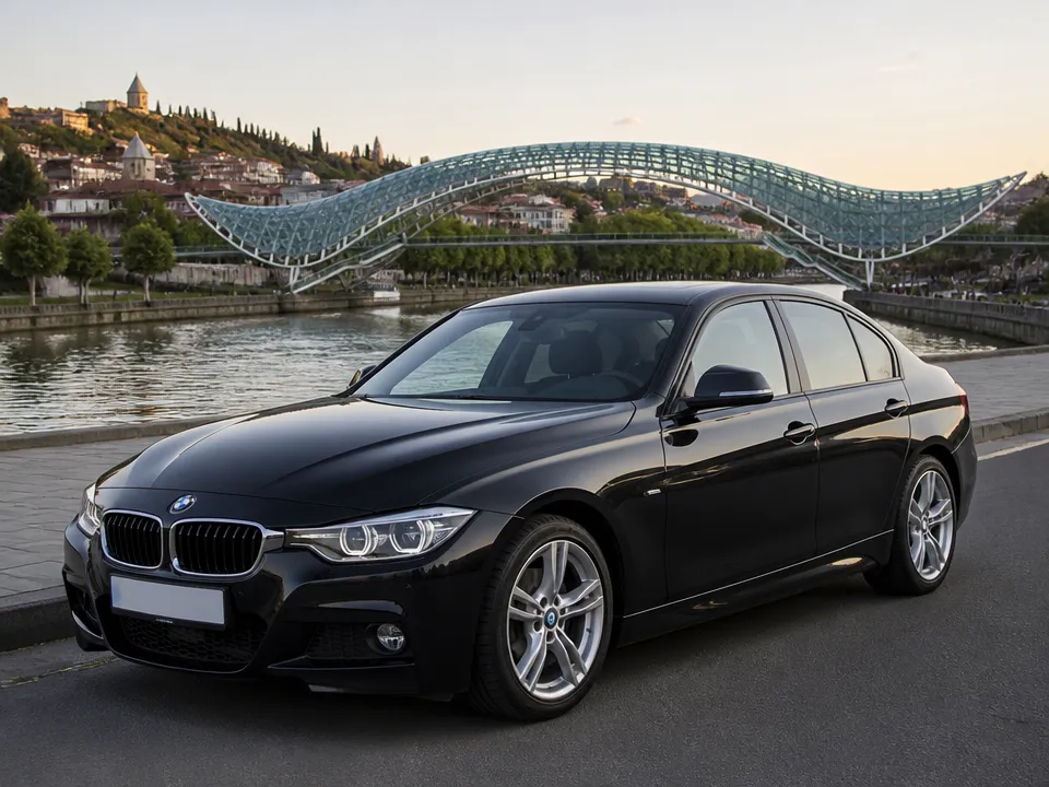 BMW 328i M Style — تأجير سيارات في جورجيا