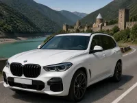 BMW X5 — الأمام