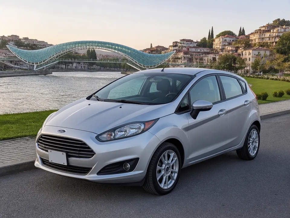 Ford Fiesta SE — تأجير سيارات في جورجيا