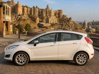 Ford Fiesta — side