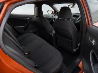 Hyundai Veloster — المقصورة الداخلية