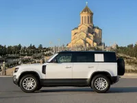 Land Rover Defender 110 2.0 Diesel — side