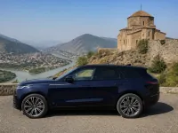 Land Rover Range Rover Velar 2.0 Diesel — side