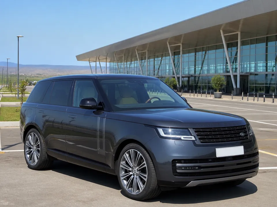Land Rover Range Rover Vogue 4.4 Diesel Autobiography — تأجير سيارات في جورجيا