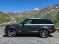Land Rover Range Rover Vogue 5.0 Petrol Supercharged — الجانب