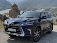Lexus LX570 — front