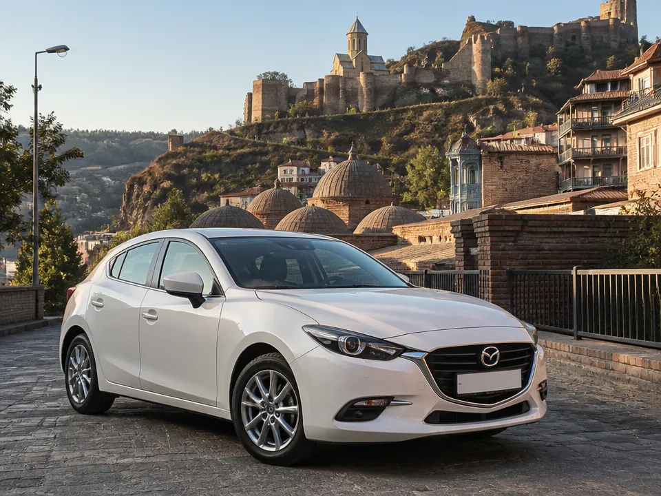 Mazda 3 — تأجير سيارات في جورجيا
