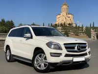 Mercedes-Benz GL 450 4MATIC — front