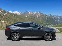 Mercedes-Benz GLE 400 Coupe — yan
