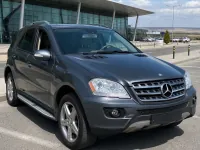 Mercedes-Benz ML350 — front