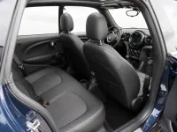 Mini Cabrio — interior