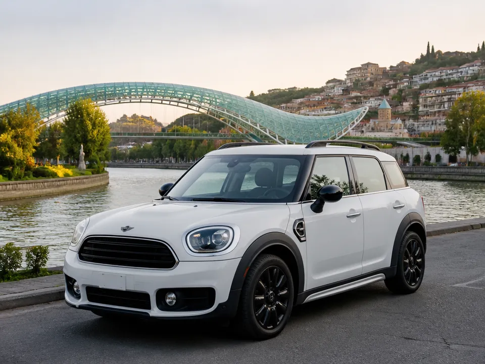 Mini Countryman F60 ALL4 — تأجير سيارات في جورجيا