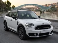 Mini Countryman F60 ALL4 — الأمام