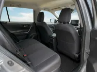 Toyota RAV4 — სალონი