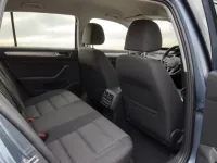 Volkswagen Passat — المقصورة الداخلية