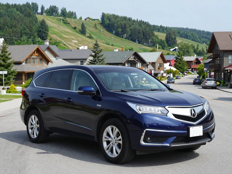 Acura MDX — car rental in Canada