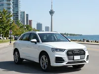 Audi Q3 — front
