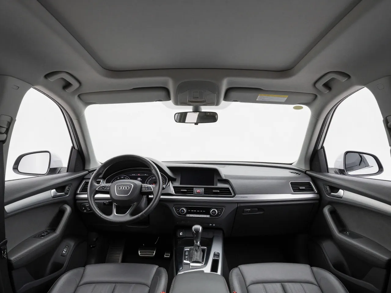 Audi Q5 — 内饰