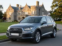 Audi Q7 — frente