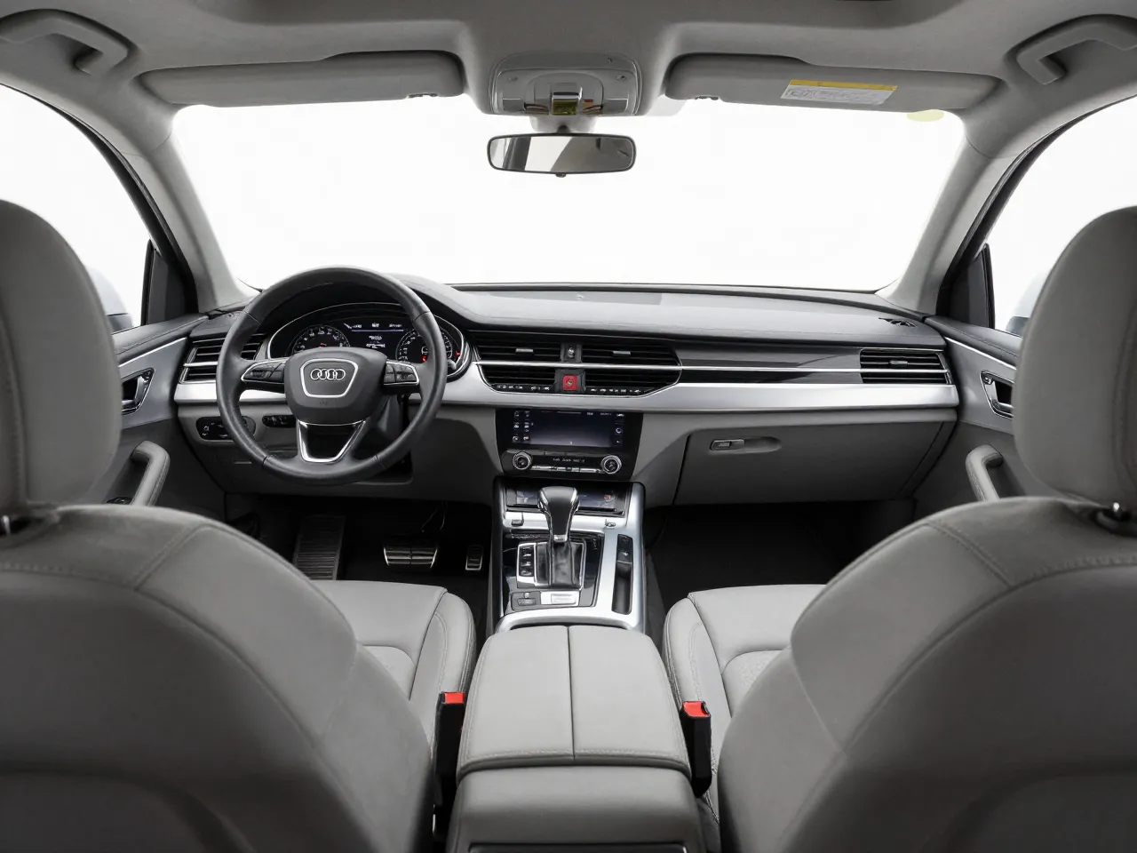 Audi Q7 — interior