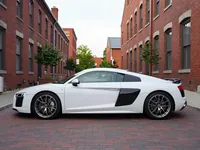 Audi R8 V10 — laterale