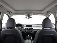 BMW X1 — 内饰