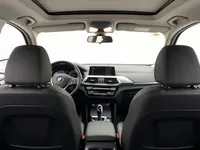 BMW X3 — interieur