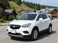 Buick Encore — frente