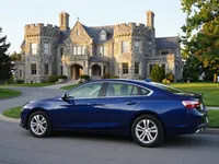Chevrolet Malibu — laterale