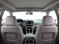 Chrysler 300 — interior