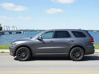 Dodge Durango — side