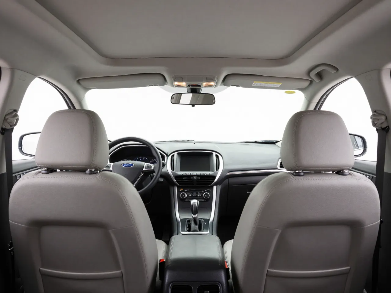 Ford Edge — interior