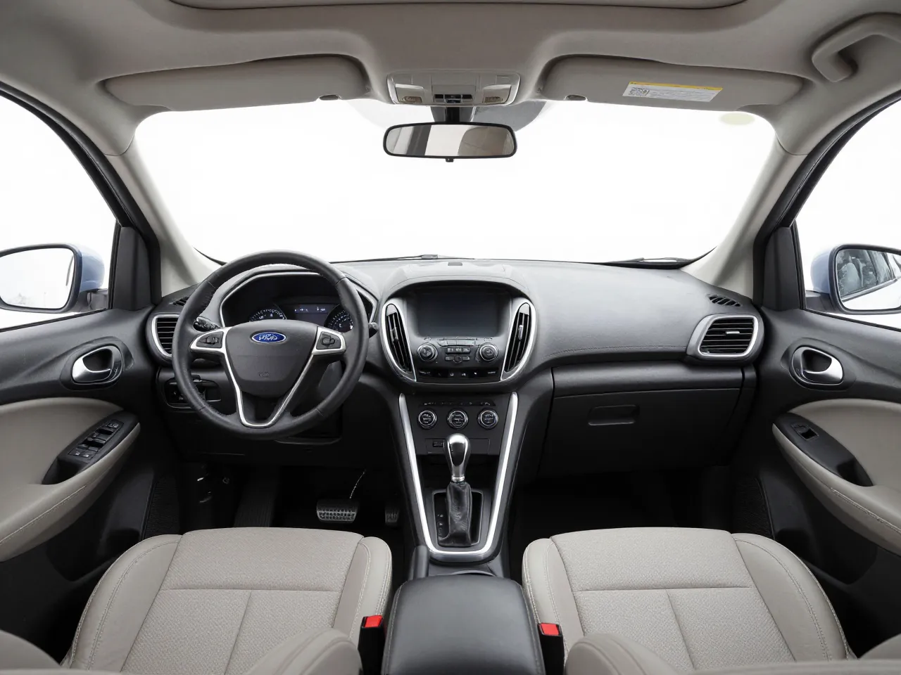 Ford Escape — interni