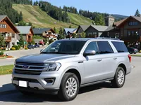 Ford Expedition — avant