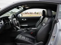 Ford Mustang Convertible — interieur