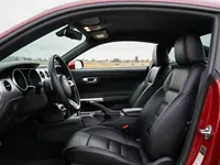 Ford Mustang — interior