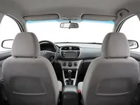 Hyundai Accent — interior