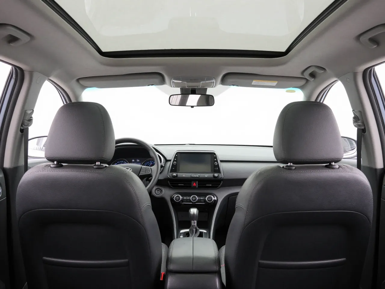 Hyundai Kona — interior