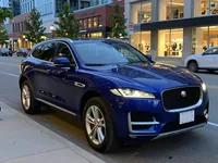 Jaguar F-Pace — front