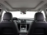 Jaguar F-Pace — interior