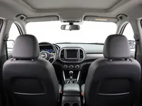 Jeep Compass — interior