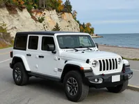 Jeep Wrangler — 전면