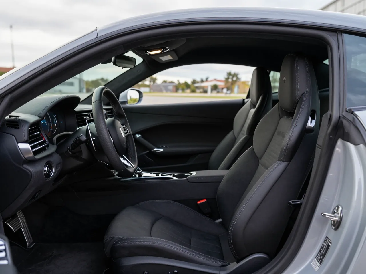Maserati MC20 — intérieur