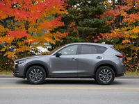 Mazda CX-5 — lateral