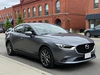Mazda Mazda3 — 正面