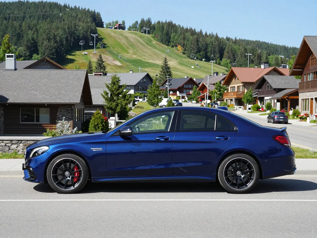 Mercedes-Benz AMG C 63 S — lateral