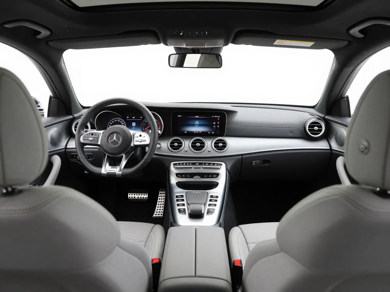 Mercedes-Benz AMG GT 53 4-Door — 内饰